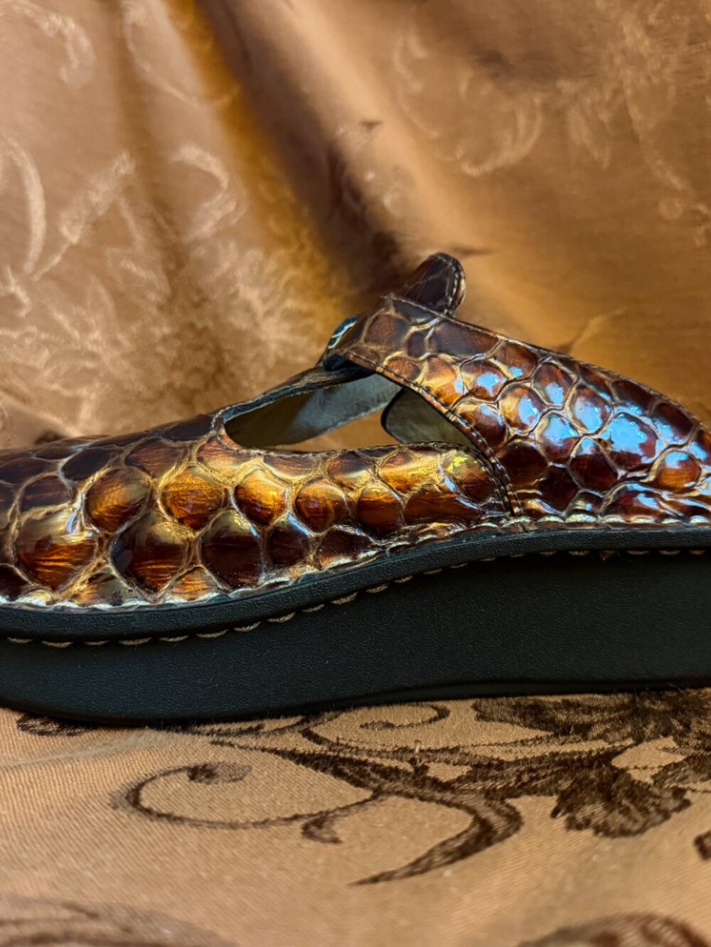 Alegria by PG Lite Classic Choco Croco Brown Leather Clogs sz 37 (US size 7) - Picture 6 of 10